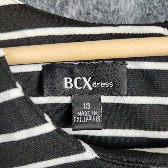 BCX Juniors Women Black 1/2 Short Sleeve Fit + Flare Dress Size 13 Striped Zip - Picture 3 of 11